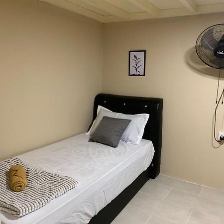 Euc Room Stay Tuaran Exteriér fotografie