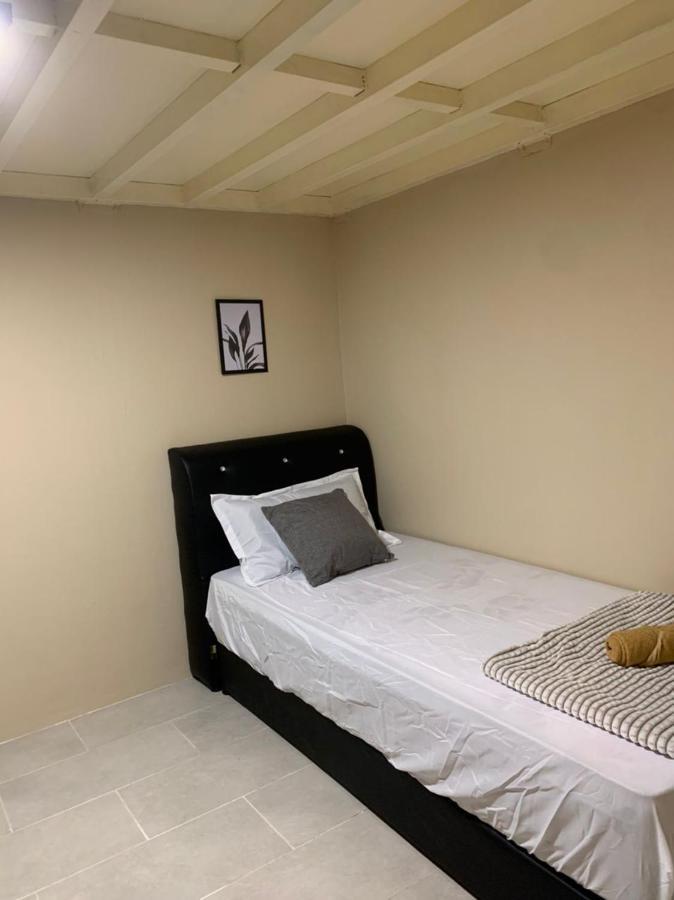 Euc Room Stay Tuaran Exteriér fotografie